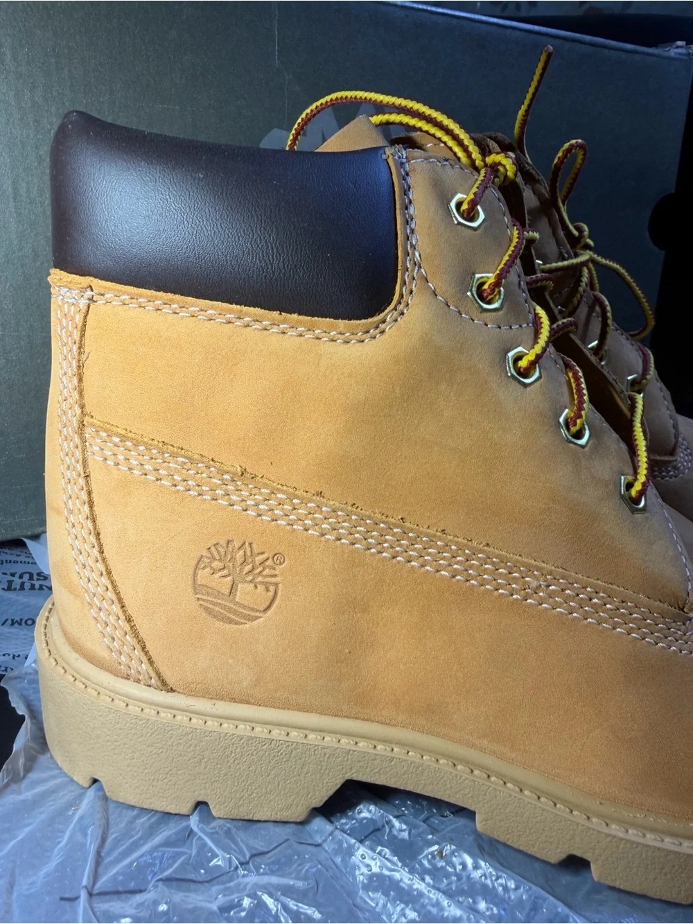 Timberland Boots 6” Classic Youth Kids Boys Sz 3US Box New